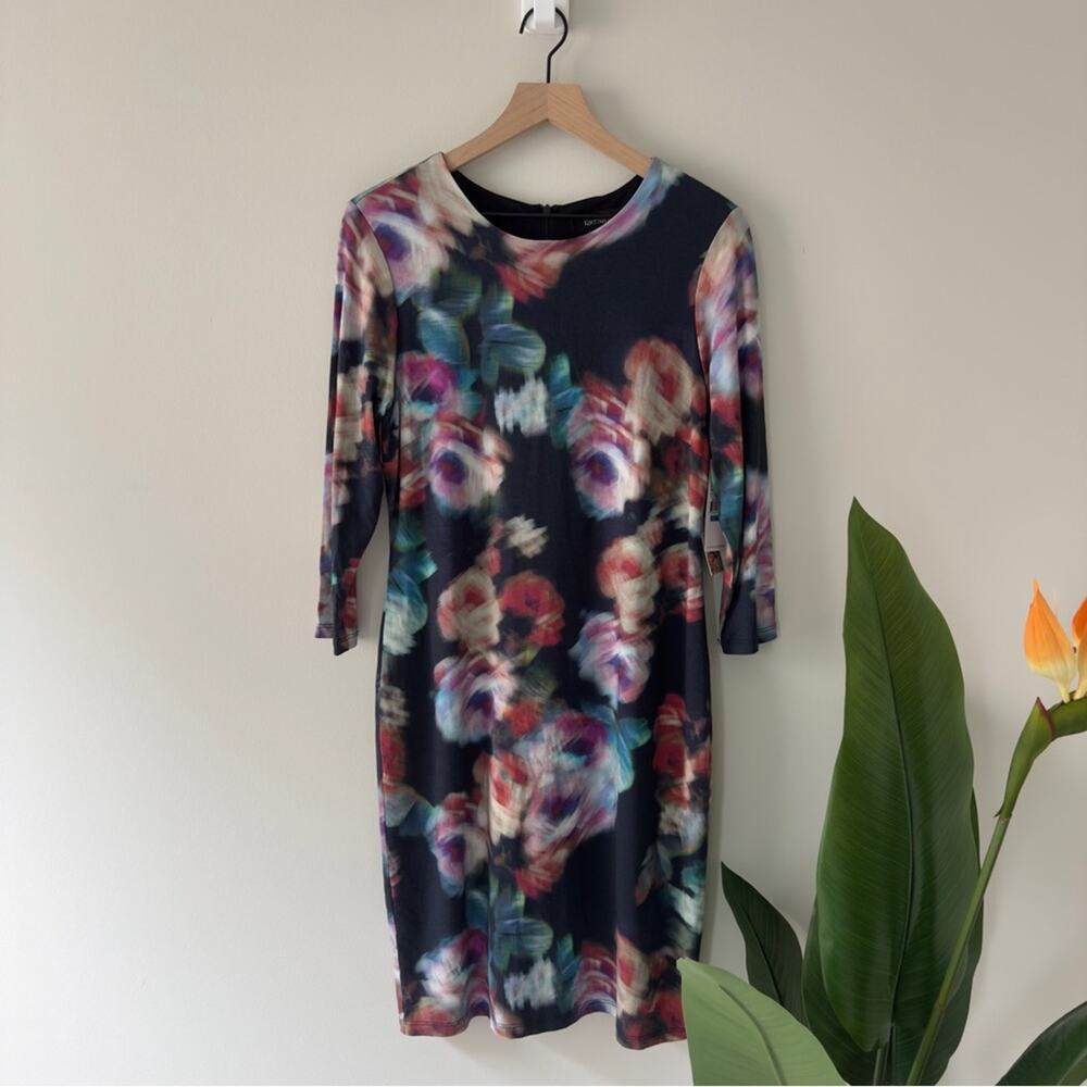 Karen Kane Avant Garden Abstract Dress Floral Sheath Dress 3/4 Sleeve Crew Neck